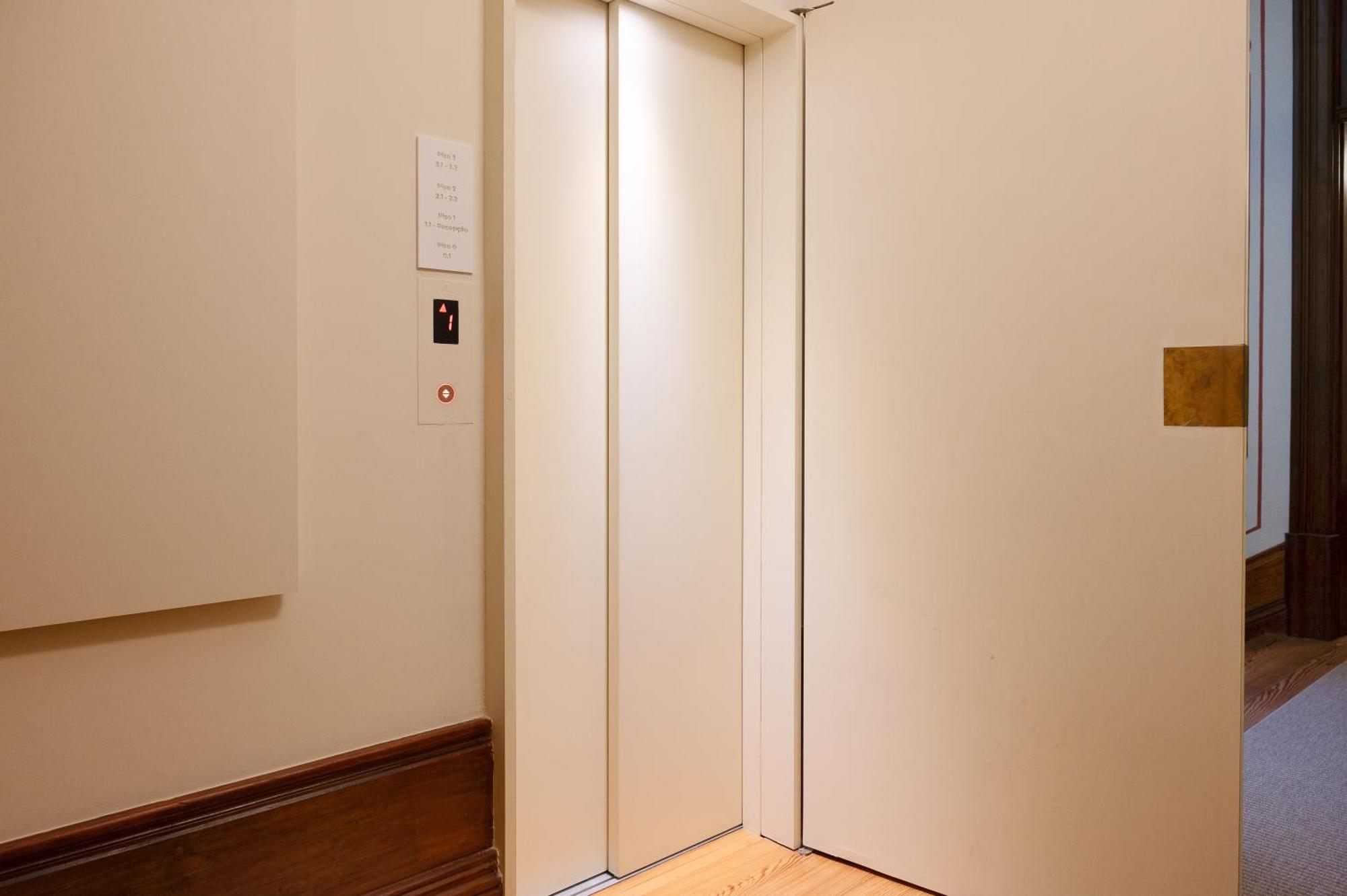 ホテル Casa Do Arquiteto Townhouse - Adults Only ポルト エクステリア 写真